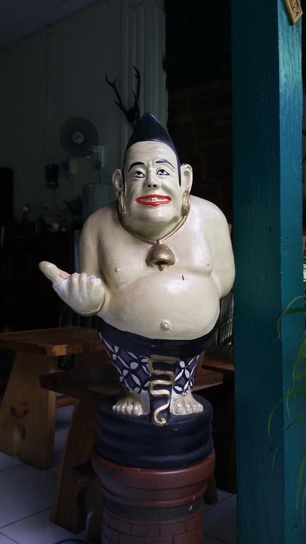 Pendopo Andari Homestay Γιογκιακάρτα Εξωτερικό φωτογραφία